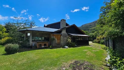 Casa 4 dormitorios en villa los coihues bariloche apta credito bancario retasada