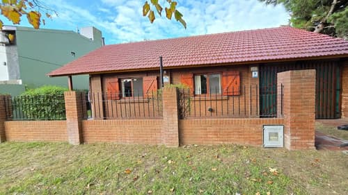 Casa venta costa azul quincho y casa huespedes