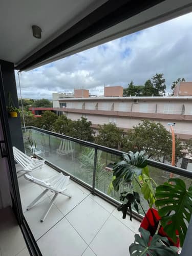 Carlos paz departamento 2 dormitorios con balcon cochera y amenities en pleno centro