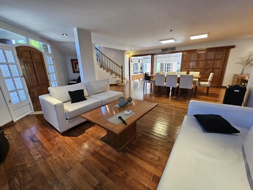 Casa en crisostomo alvarez al 4400 sm de tucuman