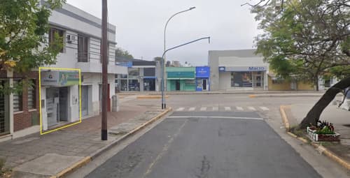 Local zona 5 esquinas