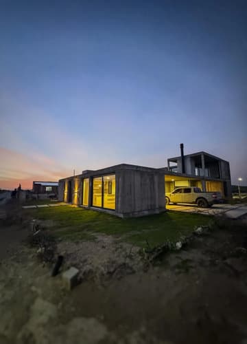 Exclusiva casa a estrenar en las grutas barrio privado el alto