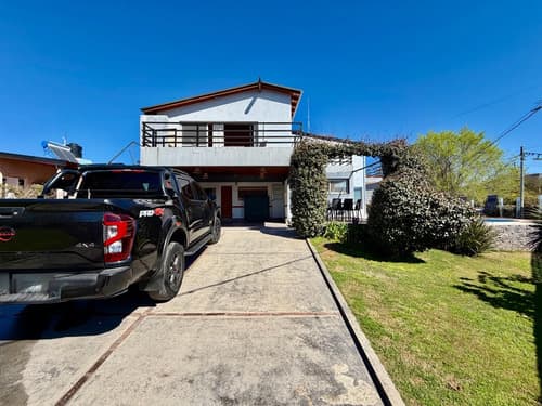 Dos casas en venta en barrio cerrado lomas del rey mayu sumaj