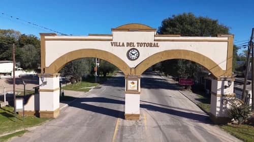 Venta lote 1025m2 villa del totoral
