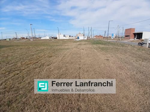 Lote central en venta cuestas de manantiales