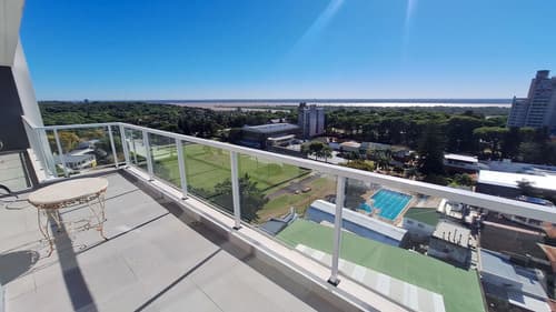 Piso premium en el parque con vista 360 parana