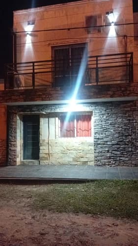Casa 3 dormitorios y 3 banos 2 plantas concordia