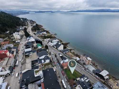 Terreno centrico ideal para desarrollo vista al lago