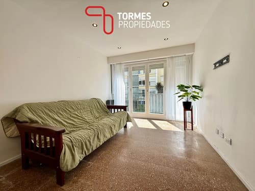 Venta departamento 2 ambientes al frente con balcon en zona paseo aldrey mar del plata