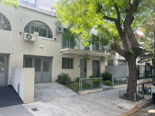 Manuel garcia al 1000 barrio river nunez ph reciclado totalmente 260 m2 sin expensas 3 plantas 3 dormitorios 3 banos suite garage cubierto terraza quincho se alquila amoblado y equipado