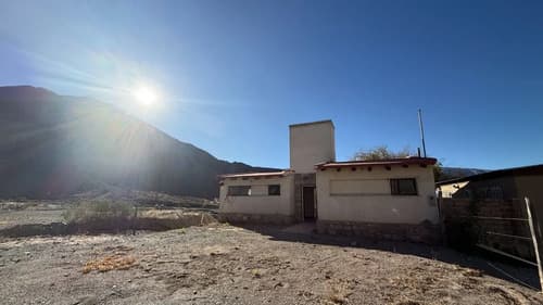 Venta casa 2 ambientes terreno 867m2 purmamarca