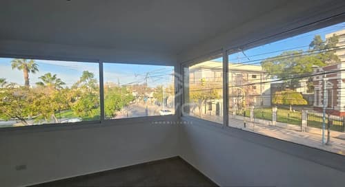 Se vende oficina a metros de plaza de godoy cruz