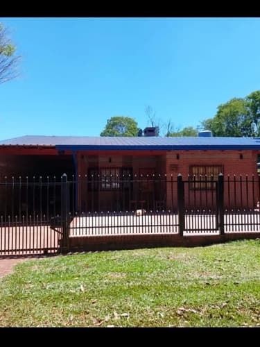 Casa en venta de 3 dormitorios c cochera en eldorado misiones