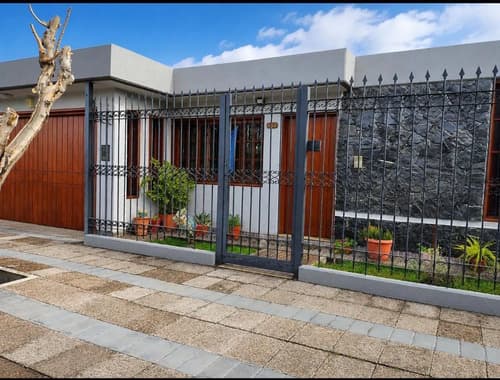 Vendo casa en san martin mendoza de categoria 3 habitaciones piscina sum