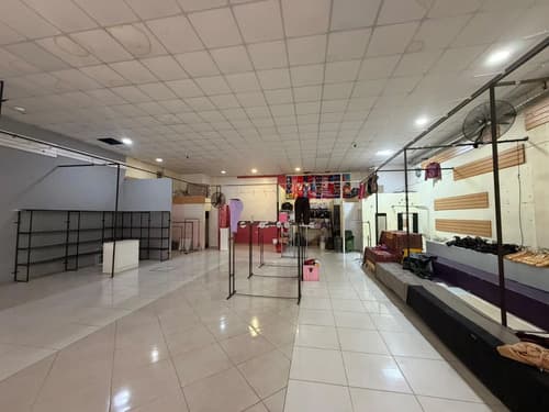 Venta local comercial en nqn capital
