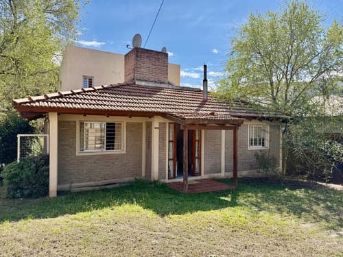 Casa en venta 3 dormitorios 2 banos cochera san antonio de arredondo