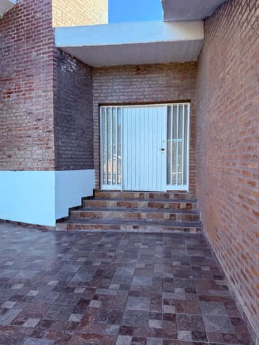 Alquiler casa con cochera villa carlos paz
