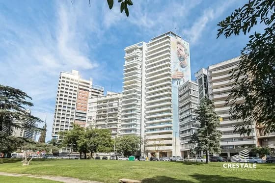 Av. Libertad 300 - Barrio Martin, Rosario