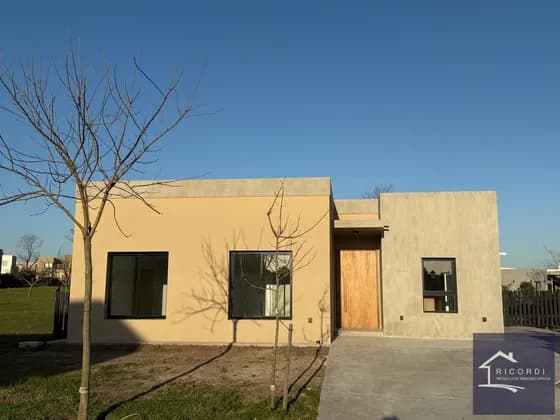 Proyecto Llave En Mano - Pilar Del Este / San Pablo