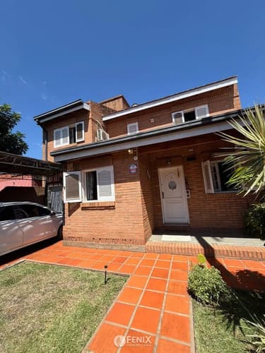 Cf1336 casa en venta 3 dormitorios av sta catalina y lopez y planes