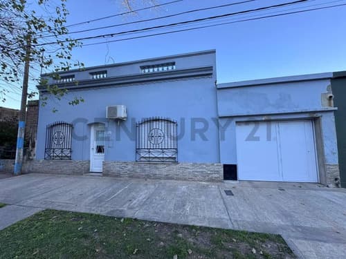Casa en venta en rafaela barrio alberdi
