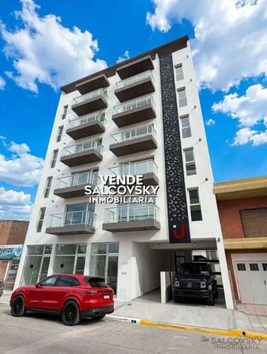 Departamento en venta 3 ambientes con cochera 2do piso al frente puerto madryn