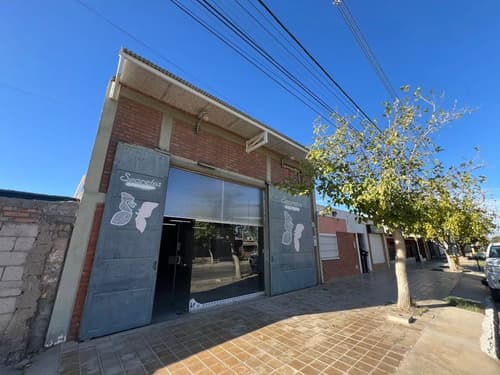Venta de 3 locales comerciales villa krause