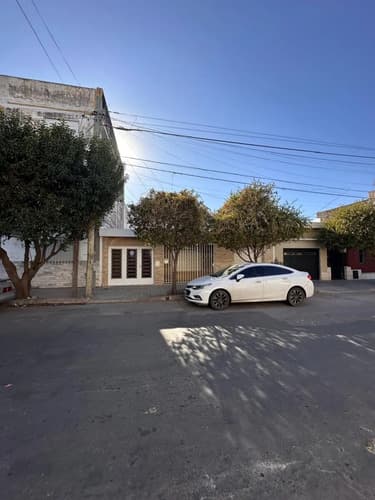 Alquiler casa en barrio pueyrredon