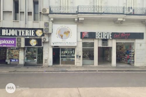 Local comercial 147 m2 en ubicacion estrategica san luis 1300 centro rosario alquiler