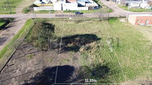Terreno de 1233 x 2592 a una cuadra de barrio polo view venado tuerto