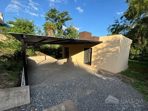 Casa en venta en condor alto villa allende