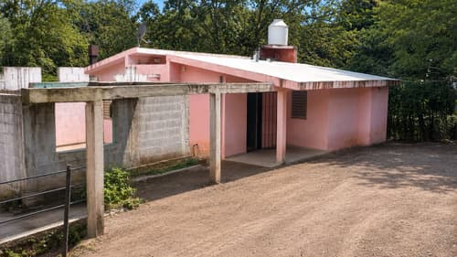 Casa en venta cabana 2 dormitorios gran parque con arroyo