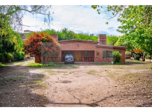 Vendo gran lote en av tissera 2500 m2