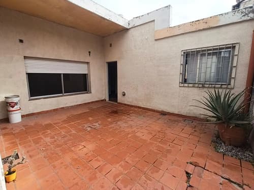 Casa de pasillo en venta en zona sur rosario