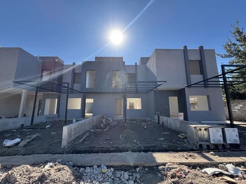 Duplex en venta 2 dormitorios villa allende centro a estrenar