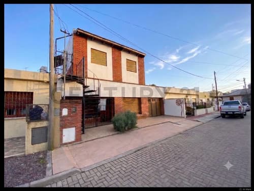Gran propiedad multifamiliar con excelente potencial de renta proxima al macrocentro