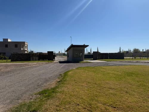 Terreno con obra gruesa b privado santa lucia