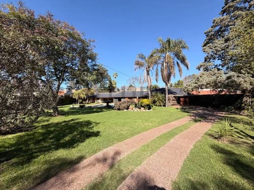 Venta de casa quinta residencial barrio villa los alamos rafaela