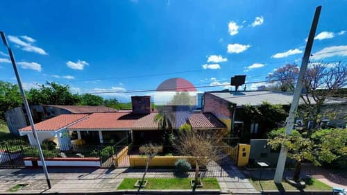 Venta casa de 4 dormitorios en bajo la vina