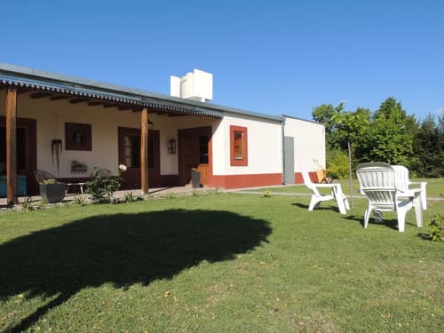Venta casa 3 dormitorios san rafael con cochera