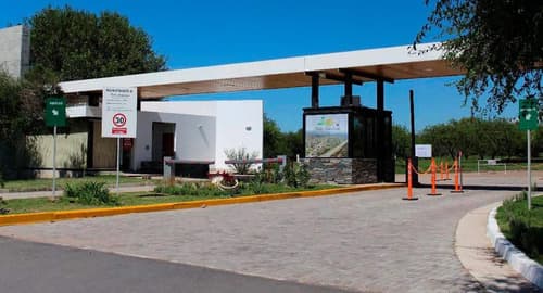 Tu proximo proyecto en un entorno residencial exclusivo 450m2 en villa catalina