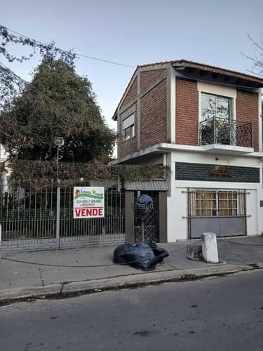 Casa en venta en berazategui gba zona sur argentina