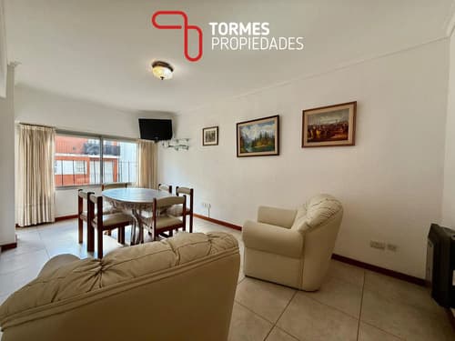 Venta departamento 3 ambientes con balcon sobre vereda de sol plaza colon mar del plata