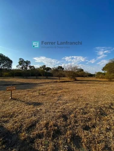 Lote en venta la adela seguridad 24hs