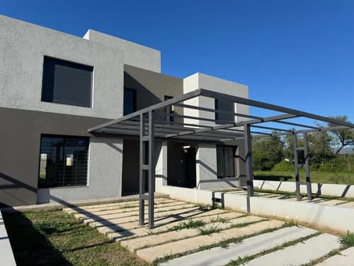Venta de duplex apto credito banco nacion 2 dorm alta gracia calefaccion central