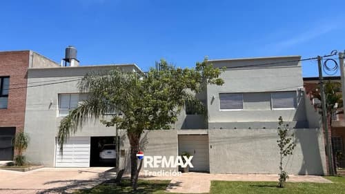 Casa venta 4 dorm c pileta resistencia chaco