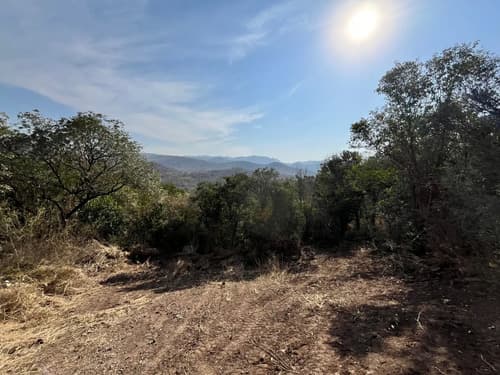 Lote de mas de una hectarea country corral de barrancas unquillo sierras de cordoba