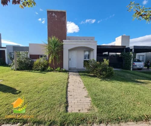 Casa de 3 dormitorios en reserva tajamar apta credito
