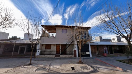 Venta casa 2 deptos calle rivadavia lujan