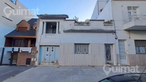 Casa uso comercial en villa urquiza